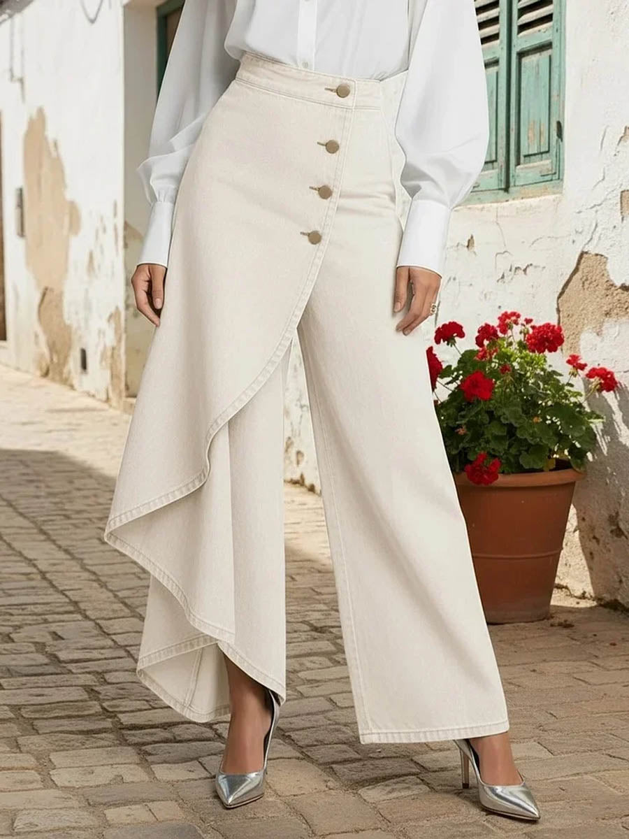 Women’s High-Waist Wide-Leg Jeans With A Stylish Design